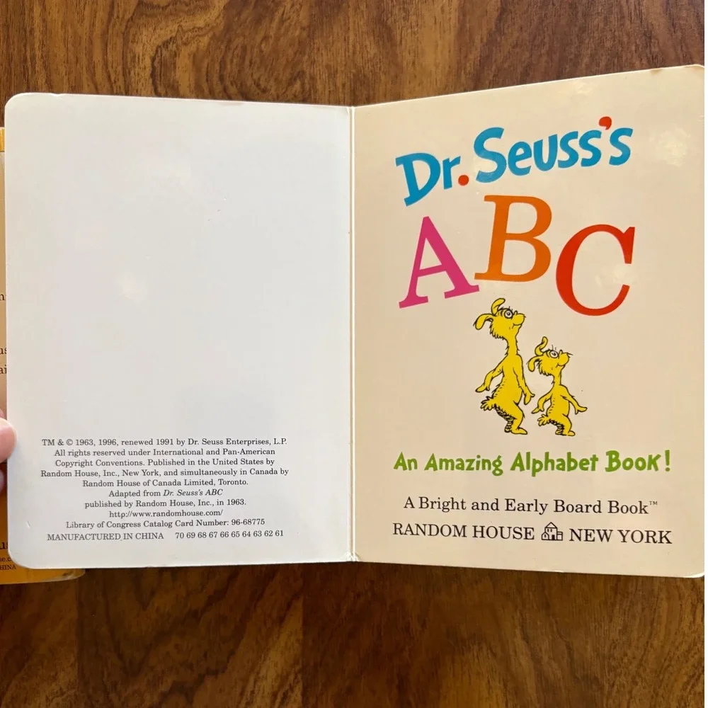 Dr Seuss ABC & Hand Hand Fingers Thumb Bright Early Board Books‎ Lot of 2